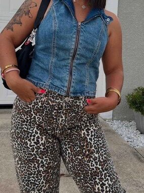 wild fable Denim Zip-Front Cropped Tank in Blue